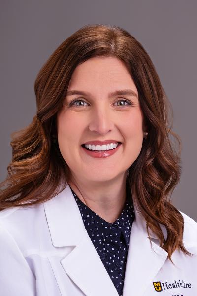 Lisa Brennaman, MD headshot