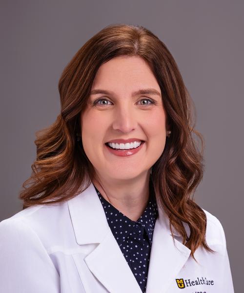 Lisa Brennaman, MD headshot