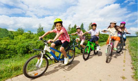 wear a helmet while riding bicycle